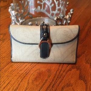 DOONEY & BOURKE WALLET